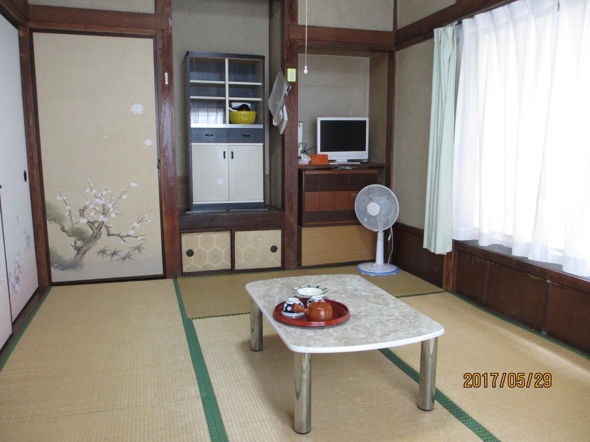 Yokoso Ryokan Беппу Экстерьер фото