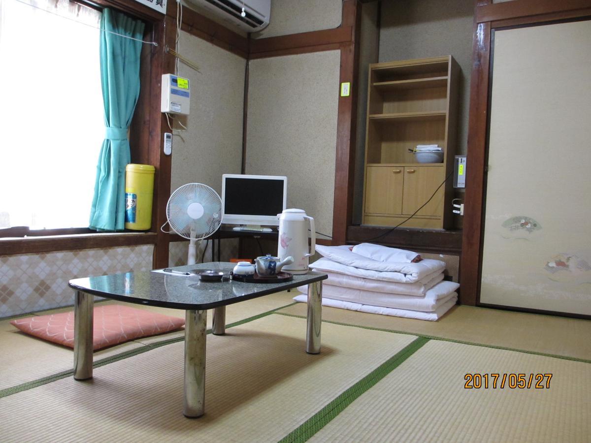 Yokoso Ryokan Беппу Экстерьер фото